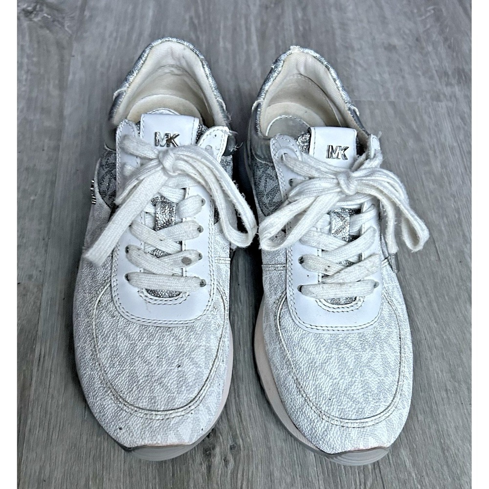 MICHAEL KORS Girls Shoes Size‎ 5.5M Metallic Signature Logo Stripe Sneaker